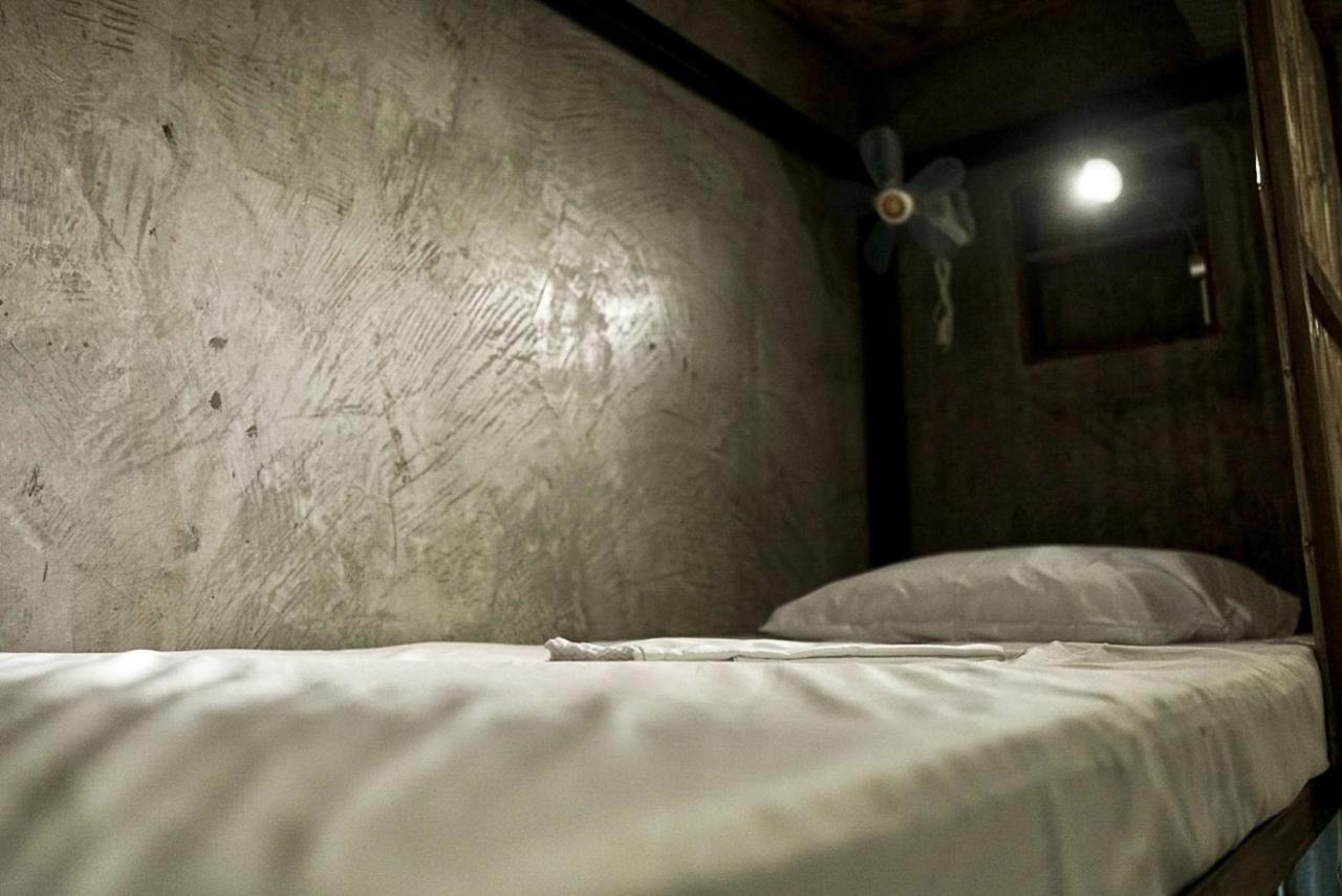 Hang Loose Hostel General Luna  Ngoại thất bức ảnh